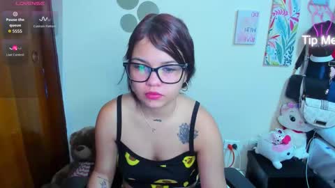 emma_boo_ online show from November 30, 3:05 pm