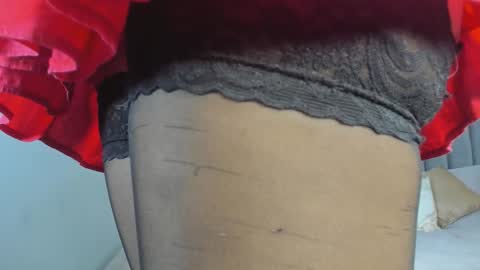 Emma online show from November 20, 10:00 pm