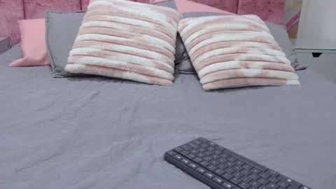 Emma online show from March 26, 3:08 am