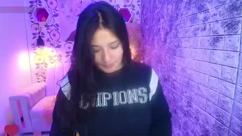 emma online show from November 20, 3:40 am