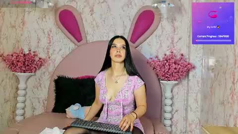 Emma online show from July 17, 11:47 am
