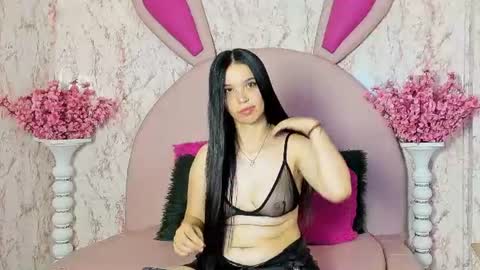 Emma online show from July 31, 11:55 am
