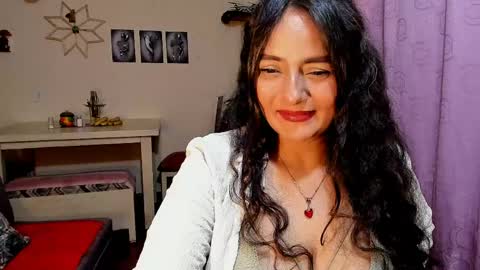  emma luxy online show from April 9, 5:54 am