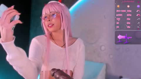     online show from October 31, 10:30 am