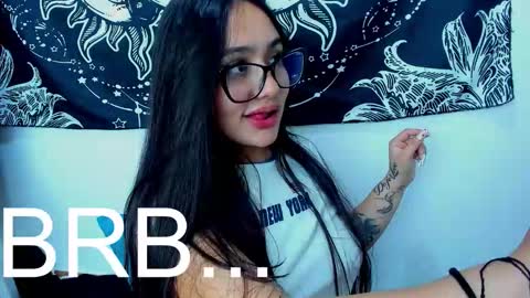 Emma online show from October 30, 10:55 pm