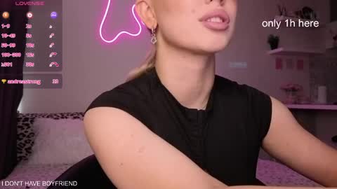 emmaandjake online show from May 13, 7:36 am