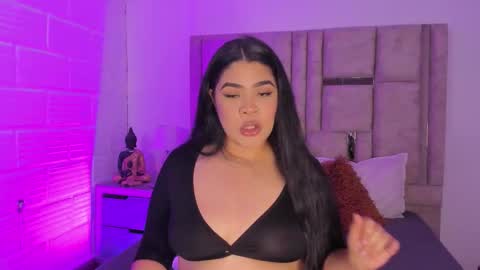 emma becket online show from November 11, 5:25 am