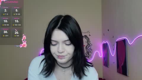 Emma online show from November 20, 8:48 am