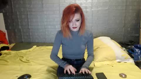 Emmily000 online show from March 11, 3:14 am