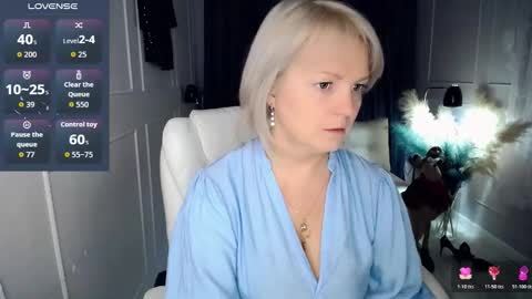 emmmam online show from December 15, 10:09 am