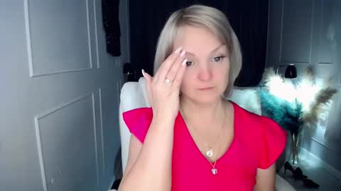 emmmam online show from February 11, 2:29 pm