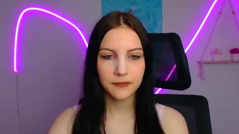 Emma online show from May 18, 11:16 am