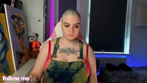 enigmastella online show from January 15, 11:05 am