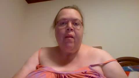 epic_ginger online show from October 1, 4:01 pm