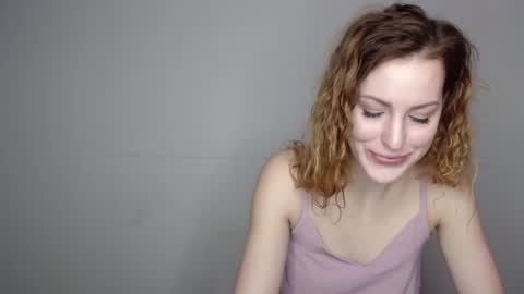 Erdbeeren mit Sahne online show from December 9, 6:02 am