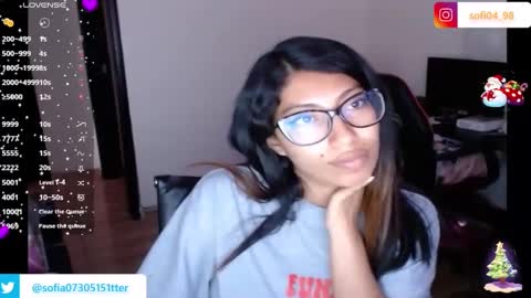 Snapshot of eren_mikasa chatting on December 12, 6:31 pm sofia online show from December 12, 6:31 pm