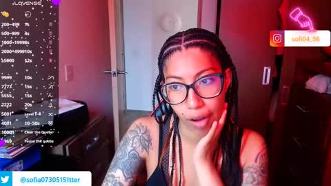 Snapshot of eren_mikasa chatting on March 6, 2:40 pm sofia online show from March 6, 2:40 pm