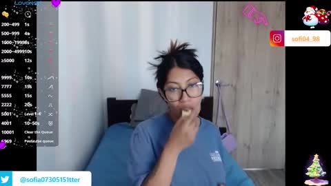 Snapshot of eren_mikasa chatting on February 3, 1:30 pm sofia online show from February 3, 1:30 pm