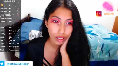 Snapshot of eren_mikasa chatting on September 30, 1:11 am sofia online show from September 30, 1:11 am