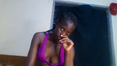 Snapshot of erica843871 chatting on October 22, 6:24 pm Erica online show from October 22, 6:24 pm