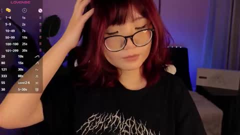 erica_asti online show from November 22, 8:28 am