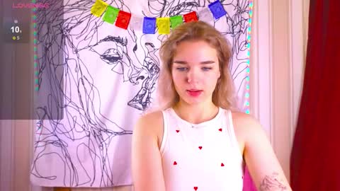 Erica Winterr online show from November 23, 4:15 am