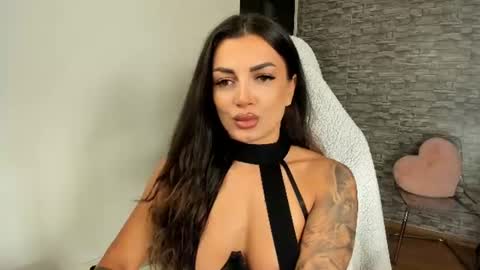 Riaaa online show from August 1, 5:31 am