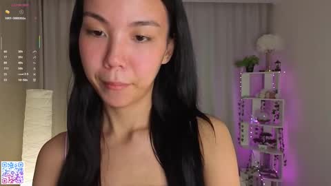 Emily online show from February 3, 6:12 pm