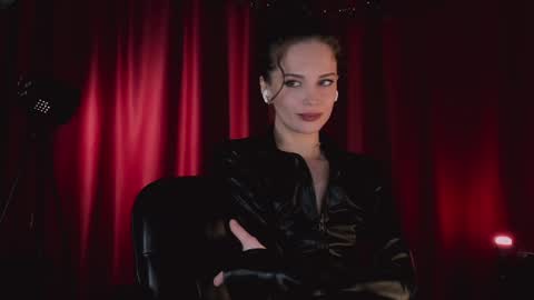 erohaze online show from December 13, 5:32 pm