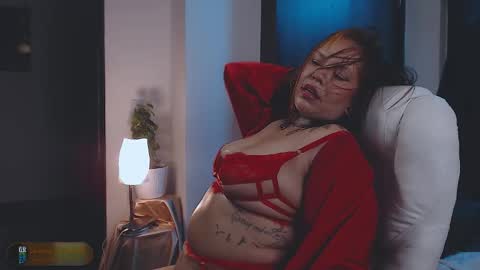 yhoa online show from December 22, 10:24 pm