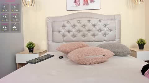 Escarlet online show from February 11, 3:13 pm