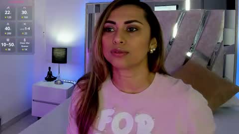 esmerald_golden online show from March 11, 11:44 am