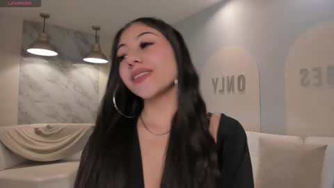 Snapshot of esmeraldagracex chatting on October 2, 3:22 am Esmeralda Grace  online show from October 2, 3:22 am