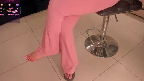 Snapshot of esmeraldagracex chatting on October 3, 3:33 am Esmeralda Grace  online show from October 3, 3:33 am