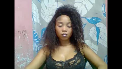 estelah20 online show from January 16, 9:38 am