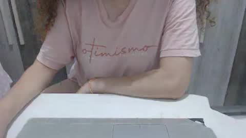 esteralcantara online show from April 26, 3:37 am