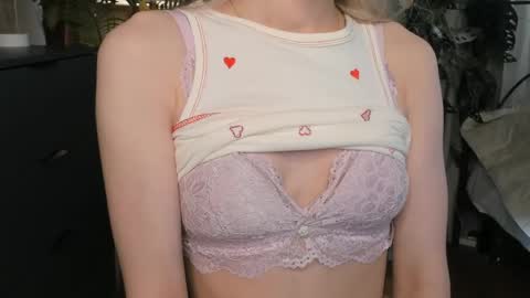 Natalie online show from April 12, 7:55 am