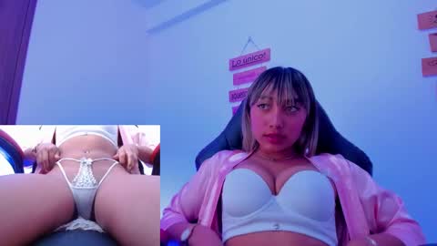 Snapshot of eva1green1 chatting on February 7, 12:28 pm eva1green1 online show from February 7, 12:28 pm