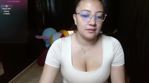 Eva online show from January 9, 2:29 pm