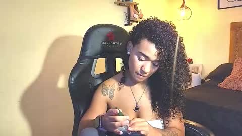 Eva Foxs  online show from November 29, 9:52 pm