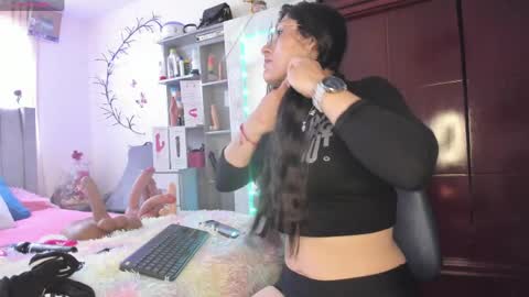 Eva Notty  online show from March 30, 7:57 pm