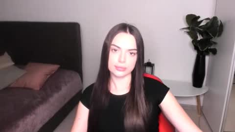 Eva online show from March 29, 4:39 pm