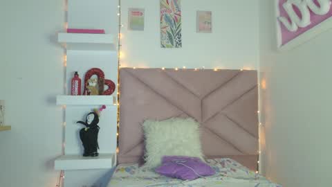 Eva Sin online show from March 28, 11:36 pm