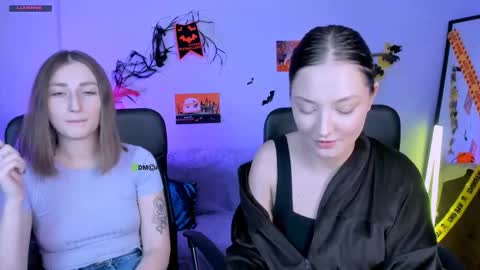 Snapshot of eva_smiith_ chatting on October 22, 12:21 pm Eva online show from October 22, 12:21 pm