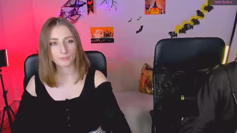 Snapshot of eva_smiith_ chatting on October 31, 7:12 am Eva online show from October 31, 7:12 am