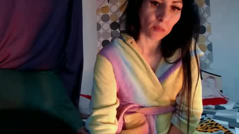 hornycrissyyourlove online show from February 17, 11:26 pm