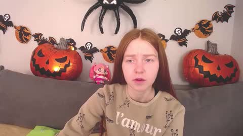 Adelina online show from November 1, 6:17 am