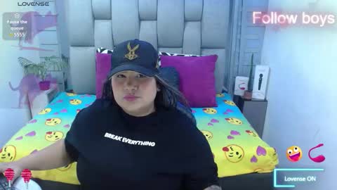 evelin zaens online show from March 2, 5:08 am