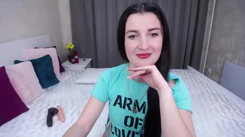 Evelin online show from November 20, 12:28 pm