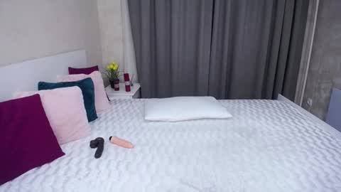 Evelin online show from December 3, 7:33 am